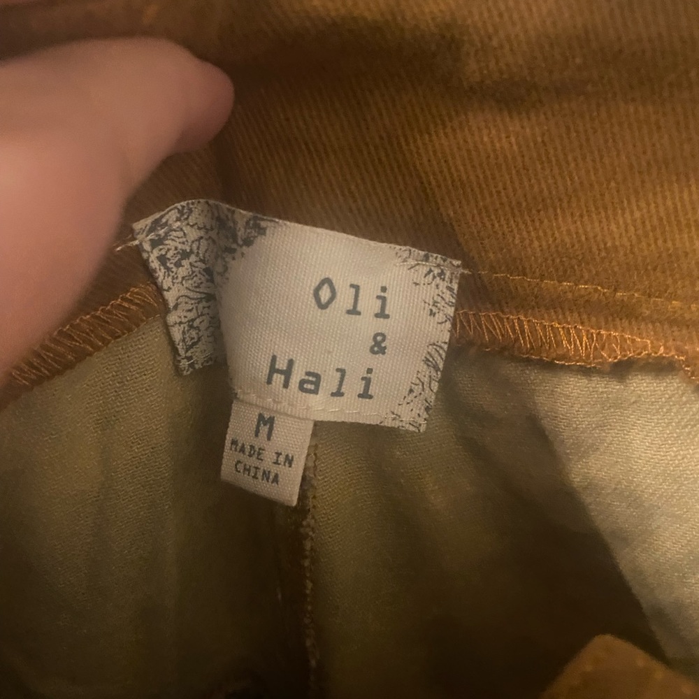 Oli & Hali cow print bell bottom jeans - Picture 2 of 4